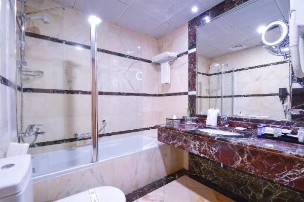 Emaar Al Mektan Hotel image 6